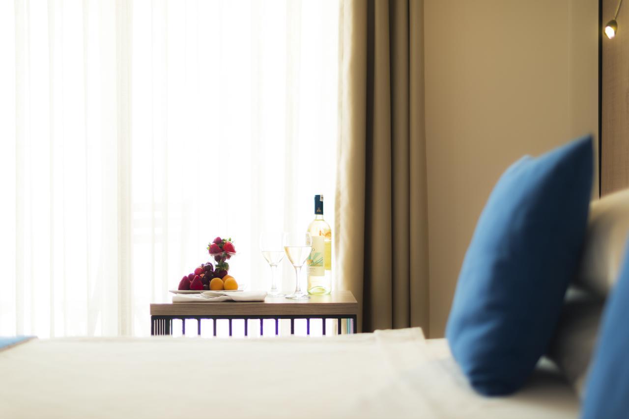 ลีฟ บาย เบลลาซูเร Hotel อัคยาร์ลาร์ ภายนอก รูปภาพ